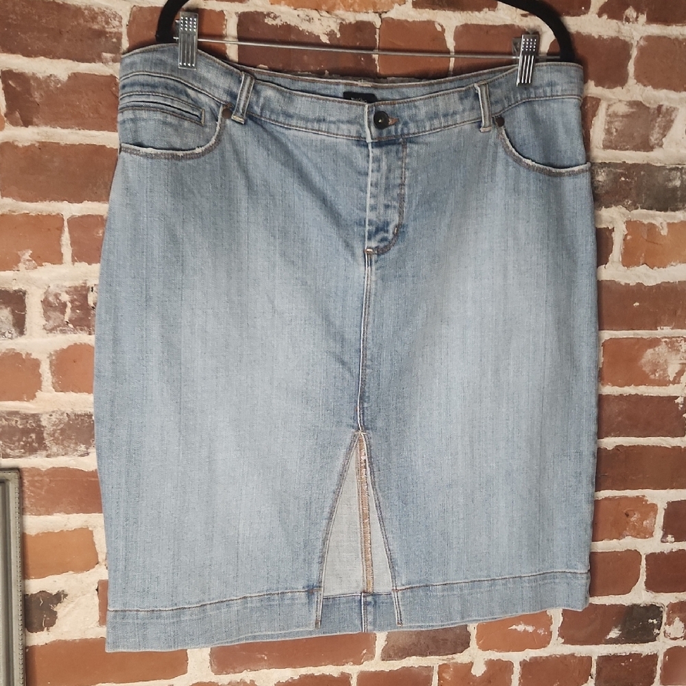 Y2K, *nearly Vintage* Target Denim Skirt